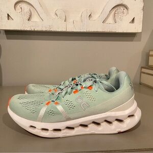 On Cloudsurfer Women's Athletic Shoes - Mint/White